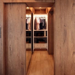 Contemporary--Bedroom--Laminate--Admira-copy_600